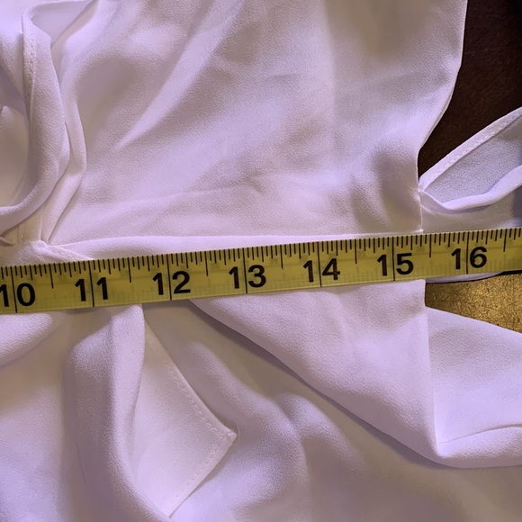 BCBGMAXAZRIA LONG SLEEVE KIMONO TOP - Picture 16 of 16